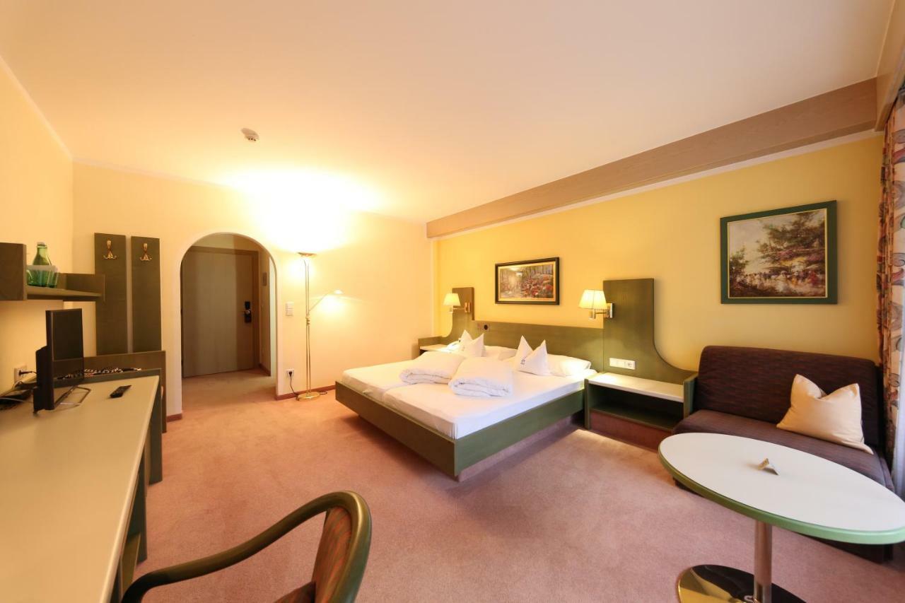 Hotel Lamark Хохфюген Экстерьер фото